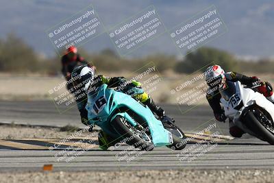 media/Dec-07-2025-CVMA (Sun) [[3e7d2de5dc]]/Race 4-Supersport Middleweight/